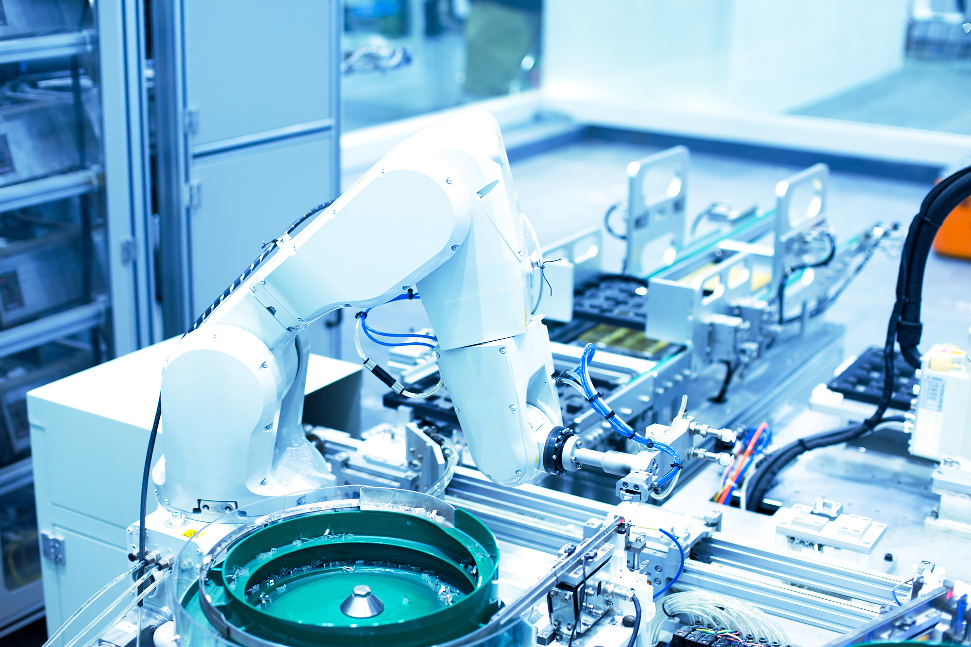 Fábrica del futuro: control en tiempo real con Inteligencia Artificial en la Industria 4.0