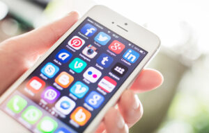 ¿Cómo saber en qué redes sociales debe estar mi empresa? La guía imprescindible